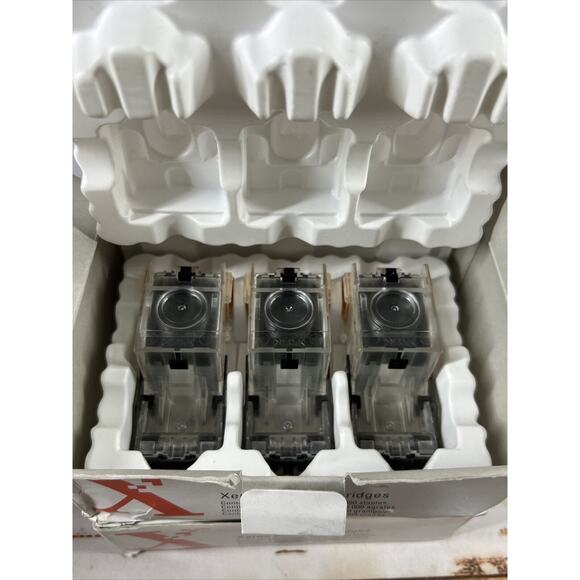 2x Xerox 108R00493 Stacker Staples Pack, 3 Cartridges x 5,000 Staples Each - Picture 2 of 4